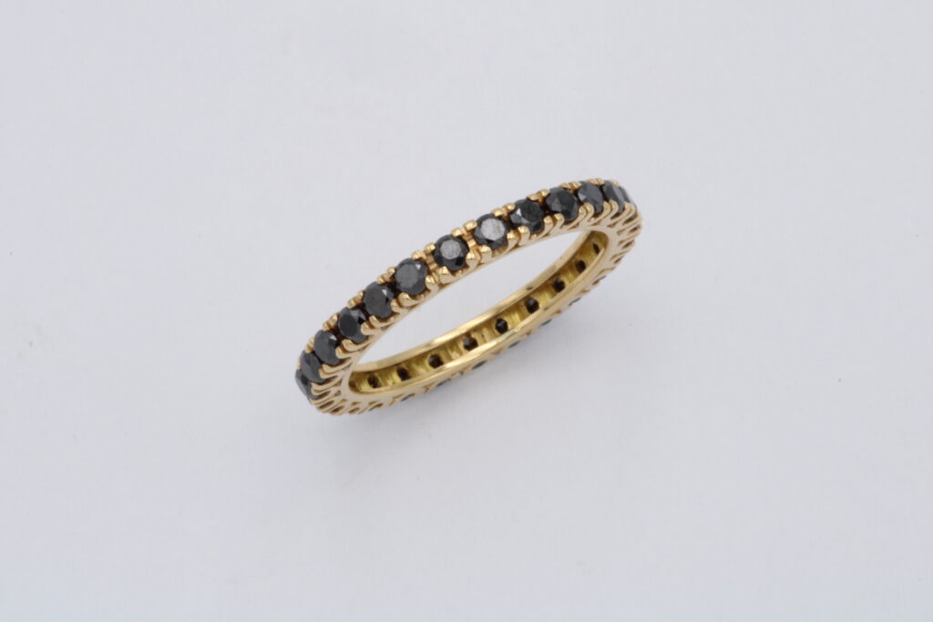 “Black diamonds ring” Ring, gold, diamonds