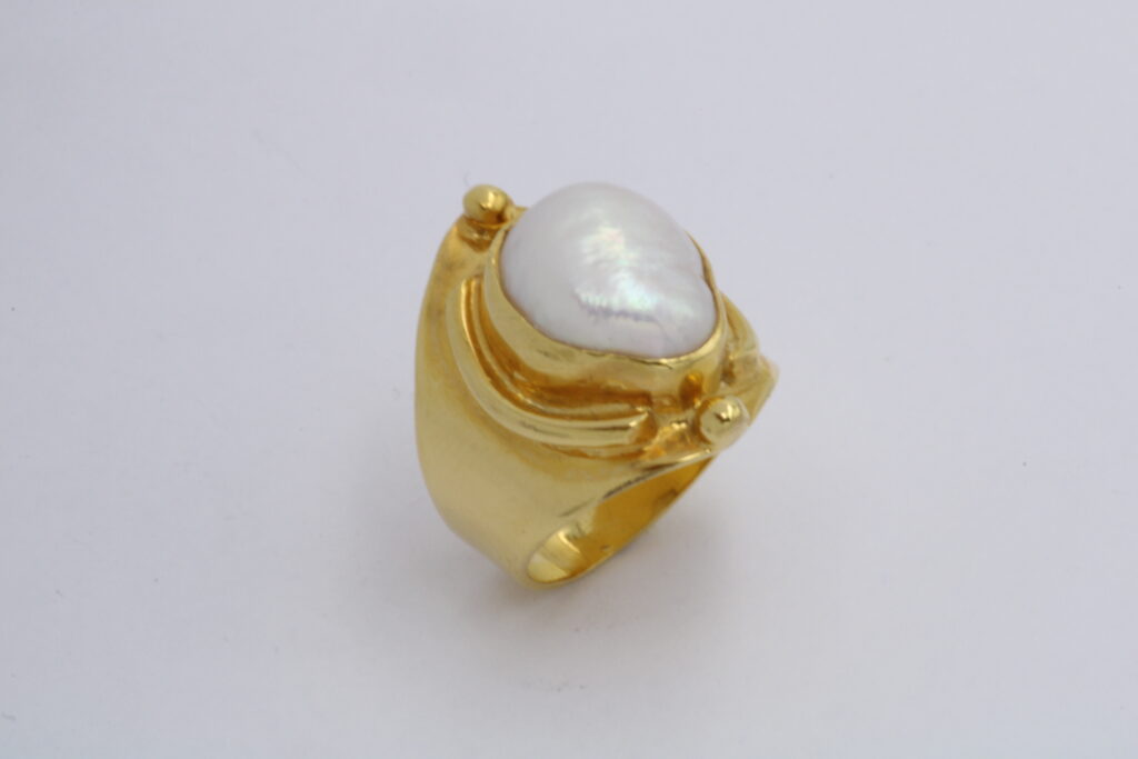 “Κλεοπάτρα” Δακτυλίδι χρυσό με μαργαριτάρι
