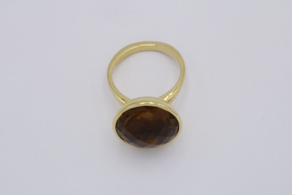 “Cup ring I” Ring, gold, citrine