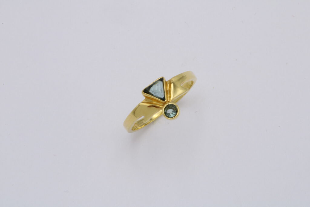 “Art nouveau” Ring, gold, tourmaline