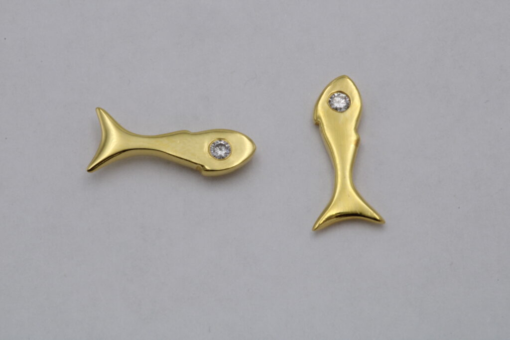 “Little fish” Earrings gold, diamonds