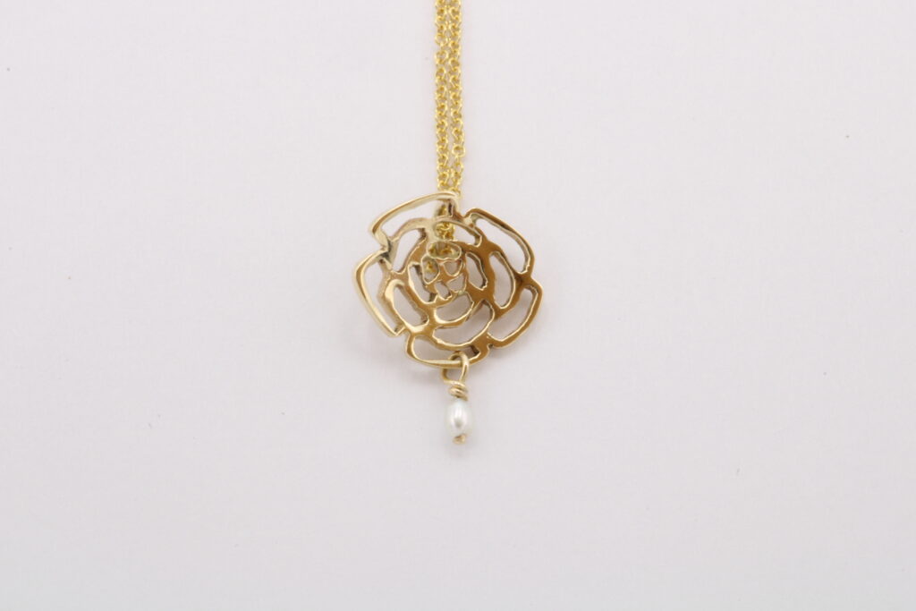 “Mini rose” Pendant gold, pearl