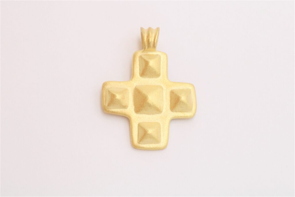 “Pyramids” Cross gold, matt