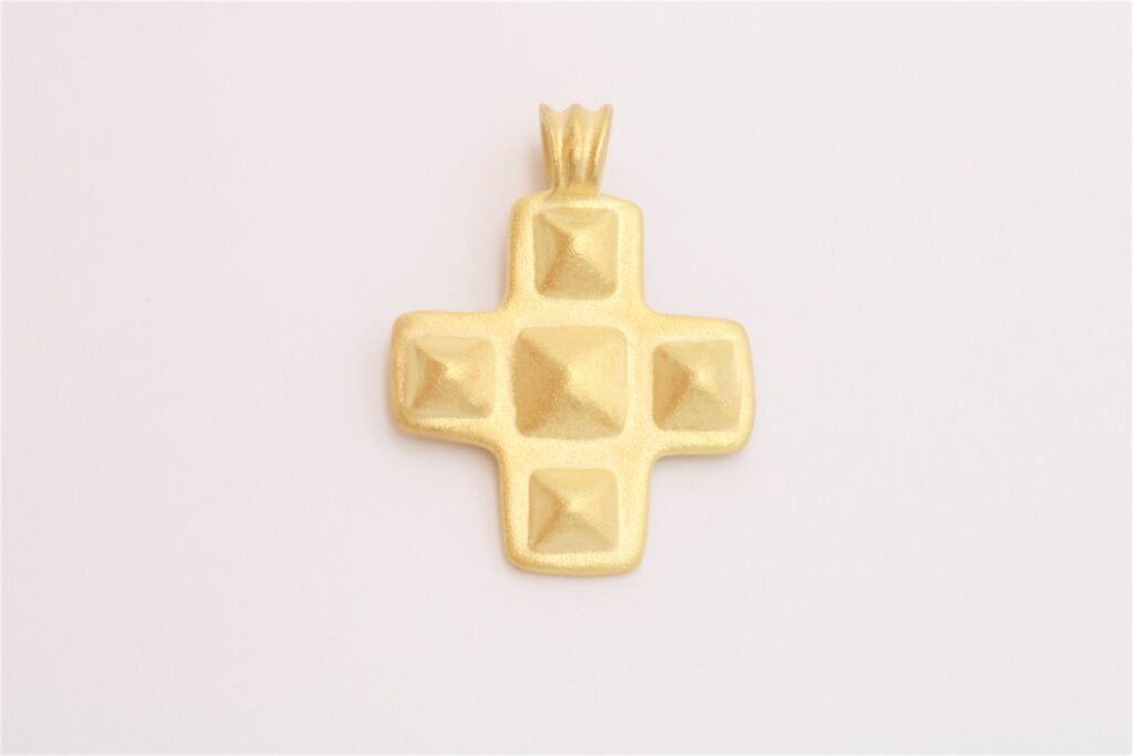 “Pyramids” Cross silver, yellow, matt