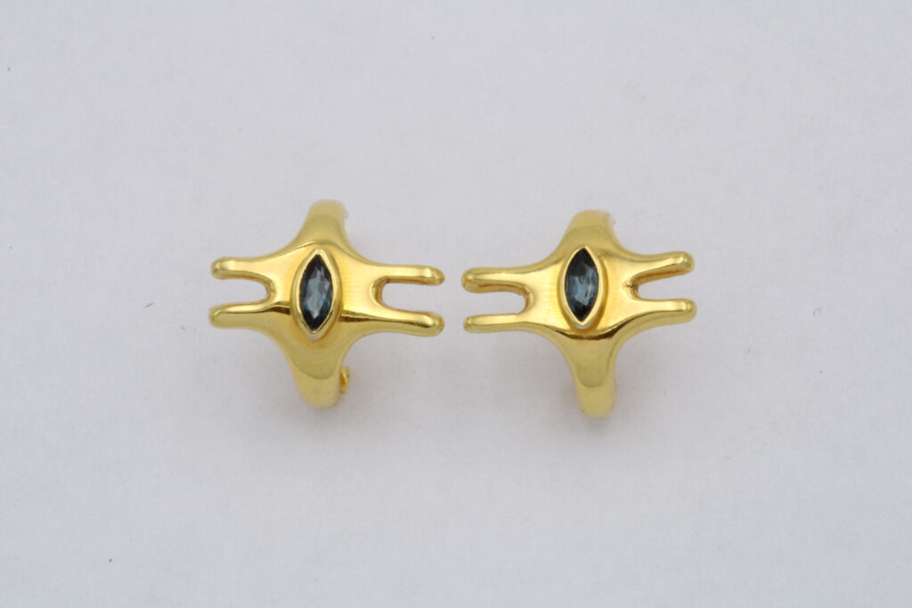 “Primitif” Earrings, gold, tourmaline