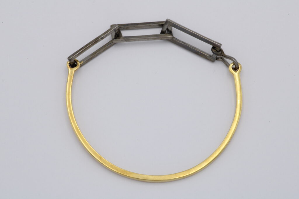 “Hybrid chain I” Bracelet, silver, black, yellow