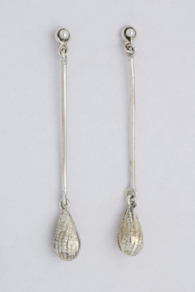 “Corduroy drop” Earrings, silver and gold