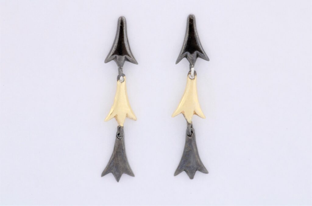 “Byzantine blossom” Earrings silver and gold yellow, black