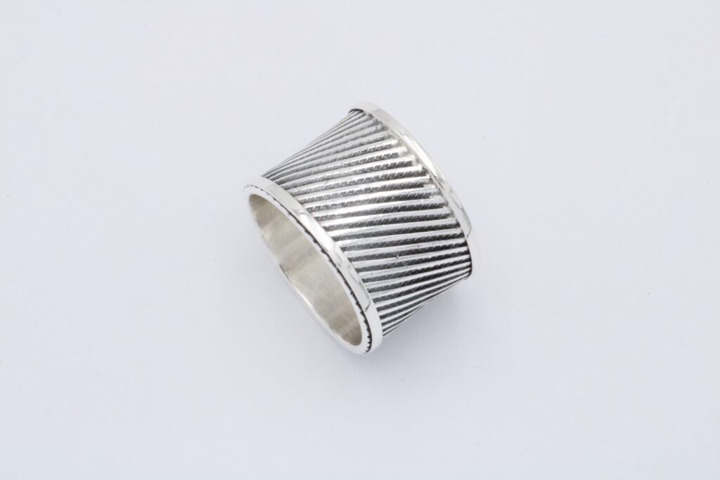 “Stripped” Ring silver