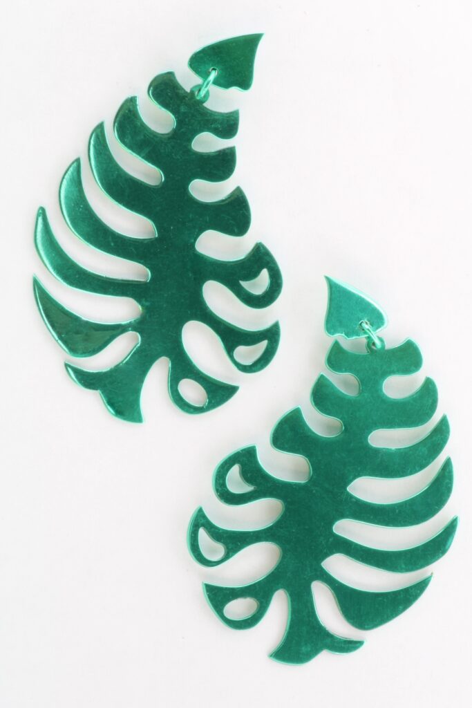 “Tropical leaf” Earrings silver green