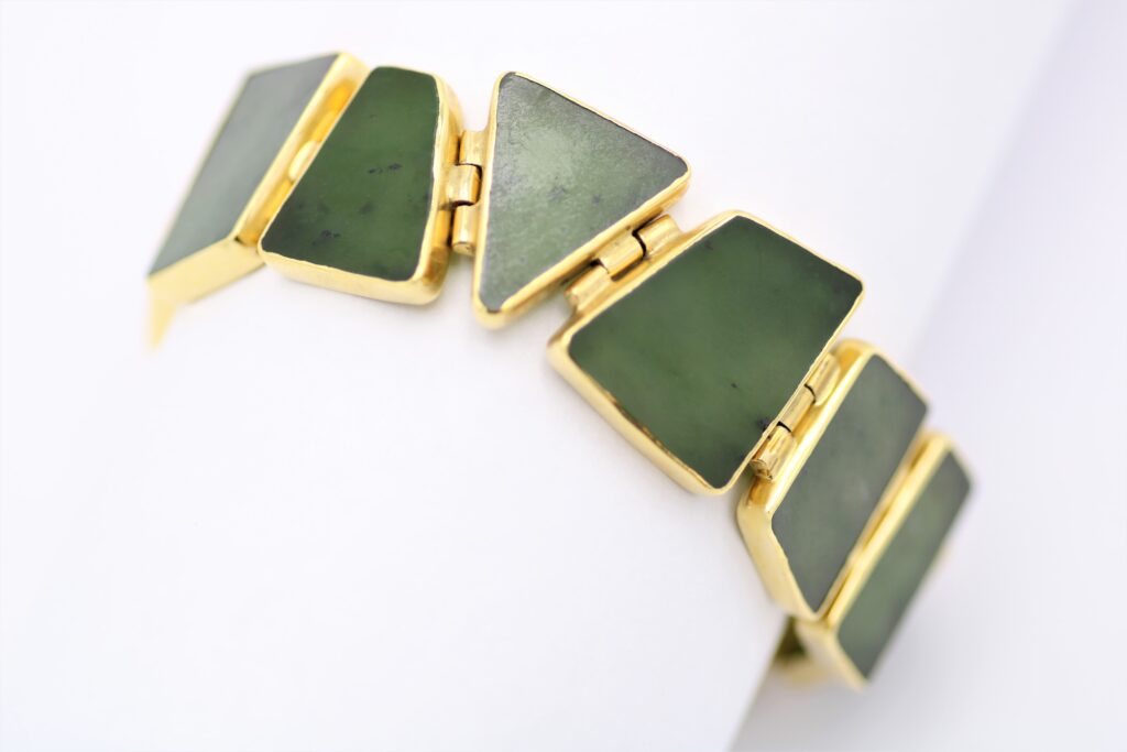 “Jade” Bracelet, gold, jade