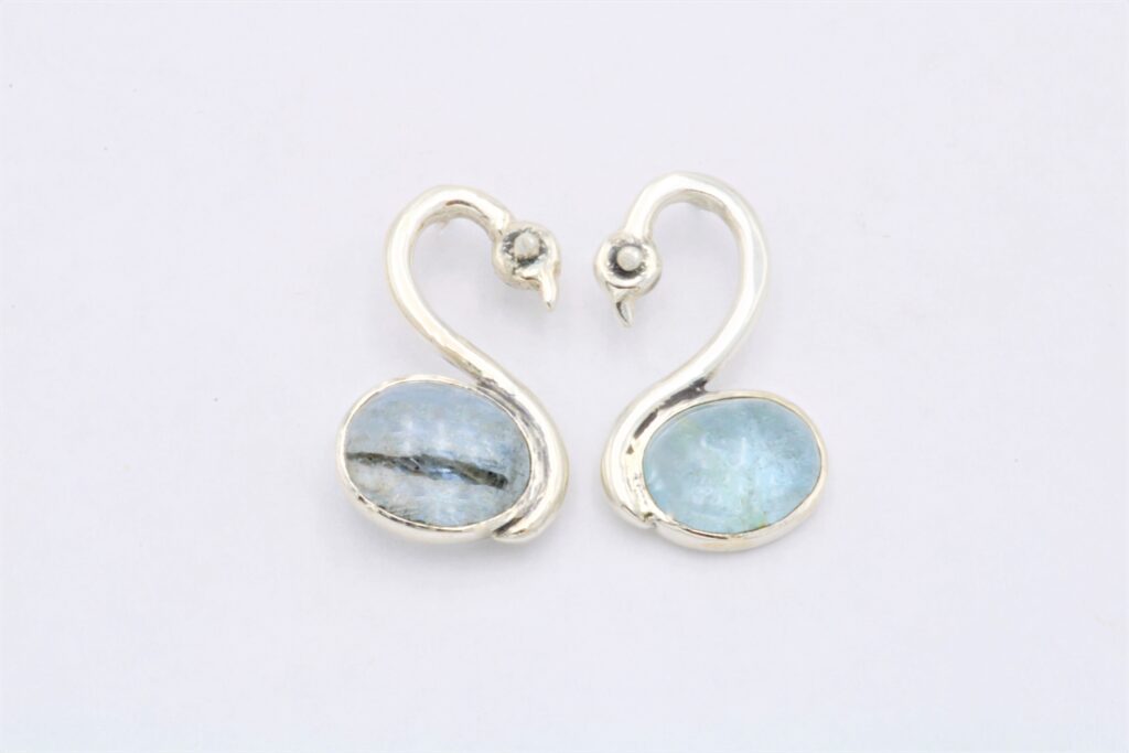 “Swan” Earrings silver, aqua marine