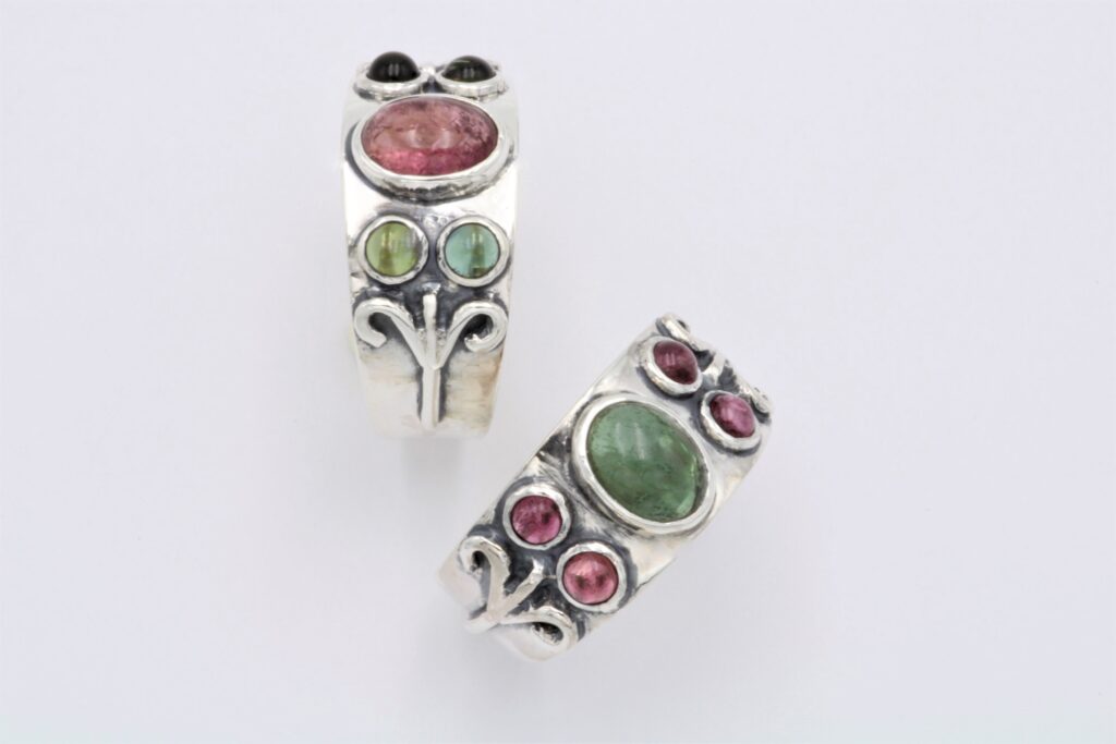 “Lilies” Ring, silver, tourmaline