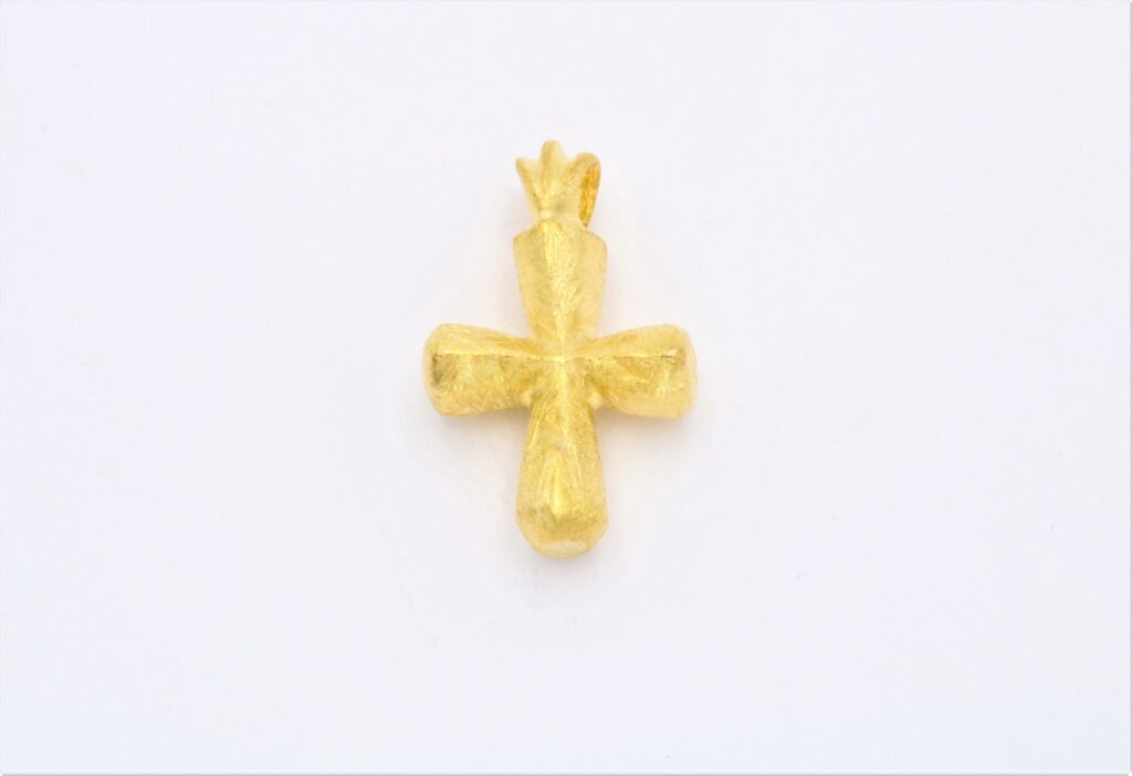 “10th century museum copy” Cross silver, yellow