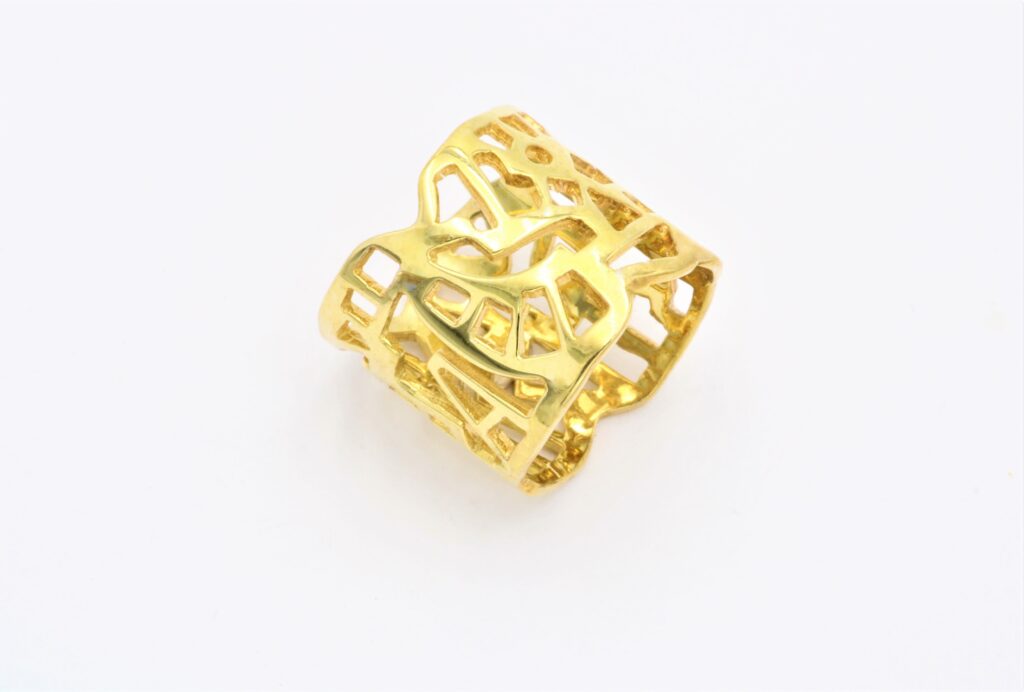 “Tribute to Akrithakis” Ring, silver, yellow