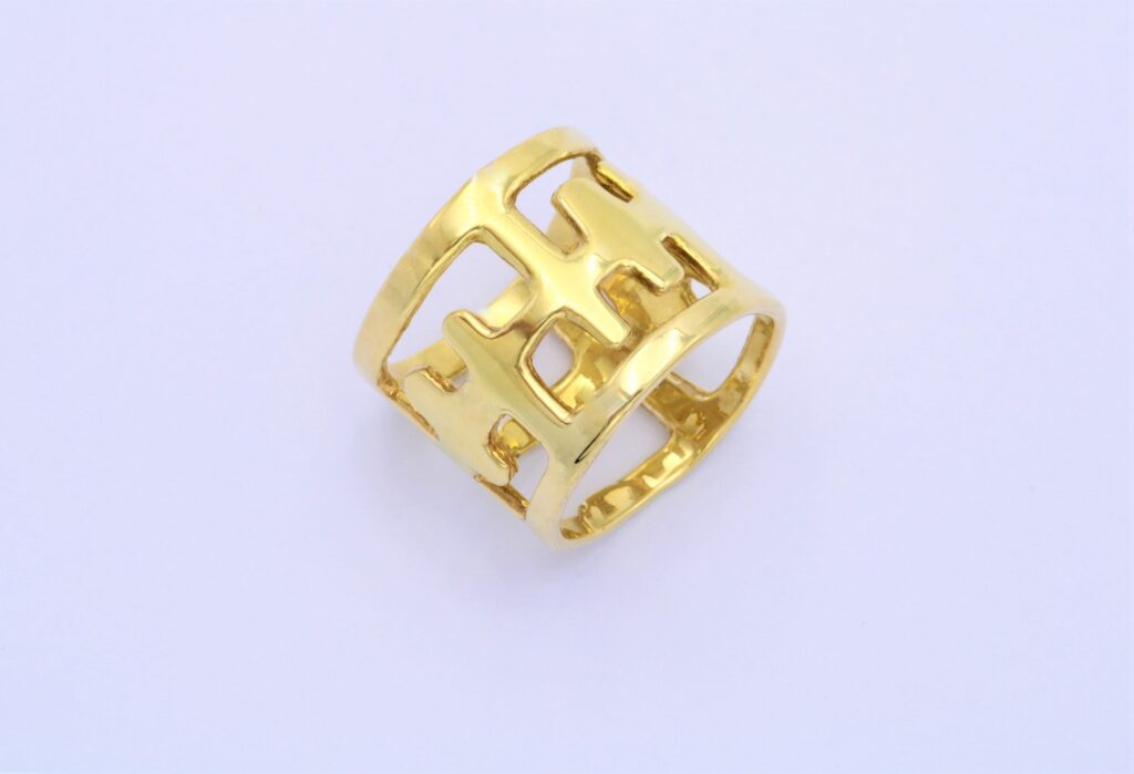 “Primitive outline” Ring silver, yellow