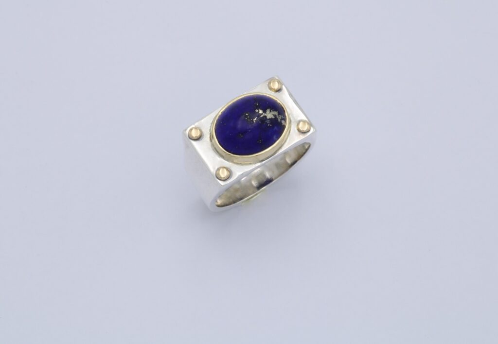 “” Ring, silver and gold, lapis lazuli
