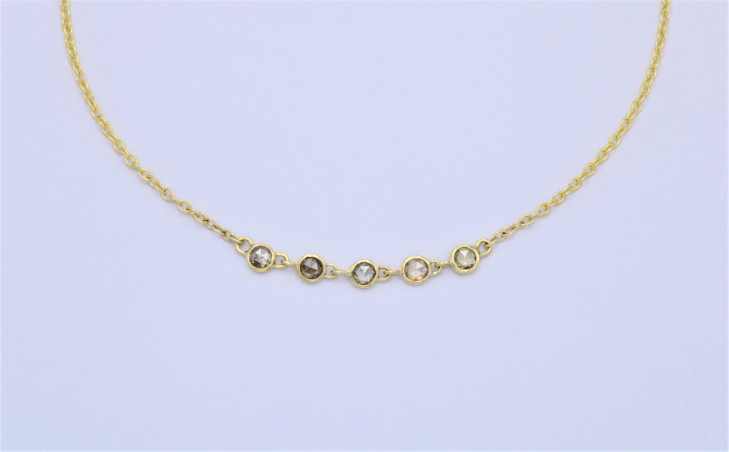 “Diamonds in a row” Necklace gold, diamonds