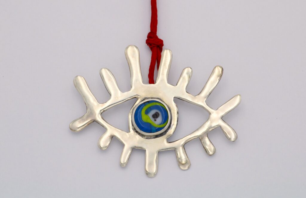 “Eye with lashes…” Pendant silver, eye glass