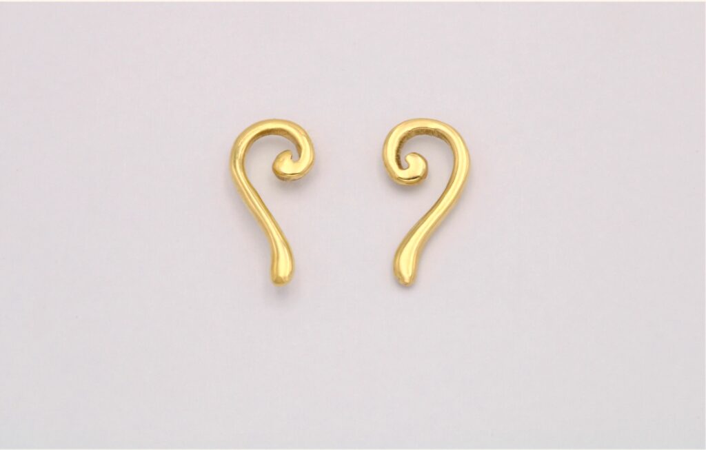 “Wave” Earrings gold