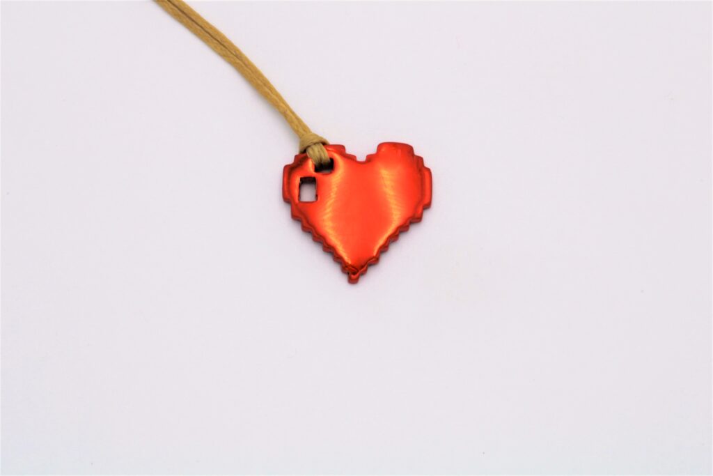 “Love bytes III” Pendant silver, red
