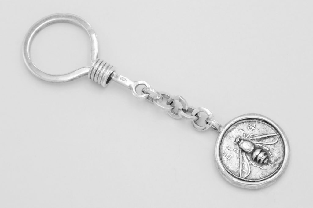 “Key chain II-Bee” Key chain and coin, silver