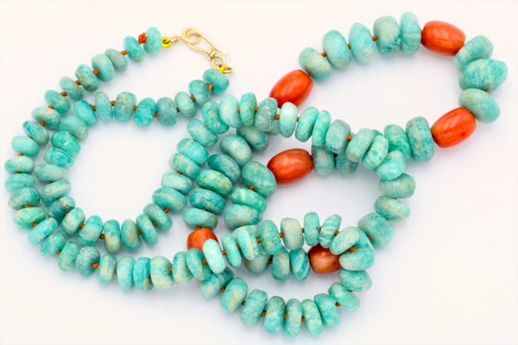 “Amazon corals” Necklace gold, amazonite, coral