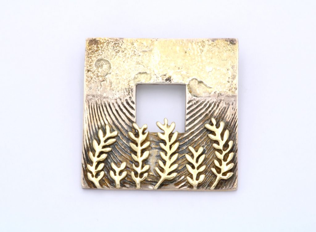 “Lengo” Brooch-pendant silver and gold