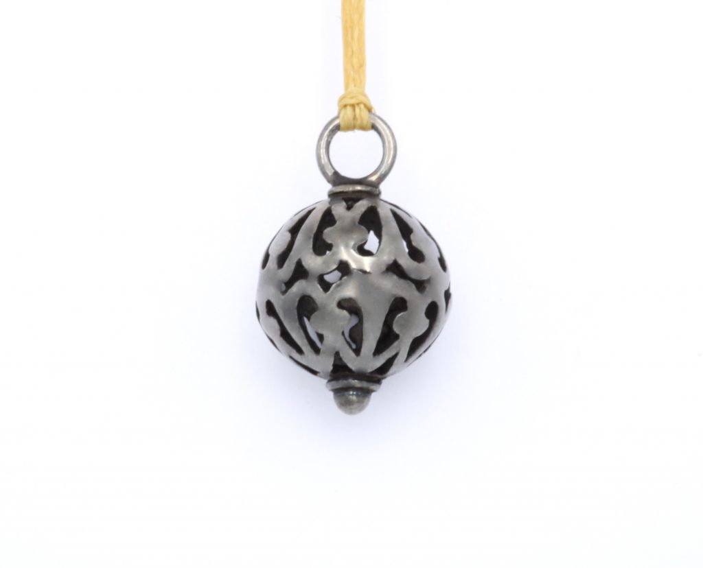 “” Pendant silver black