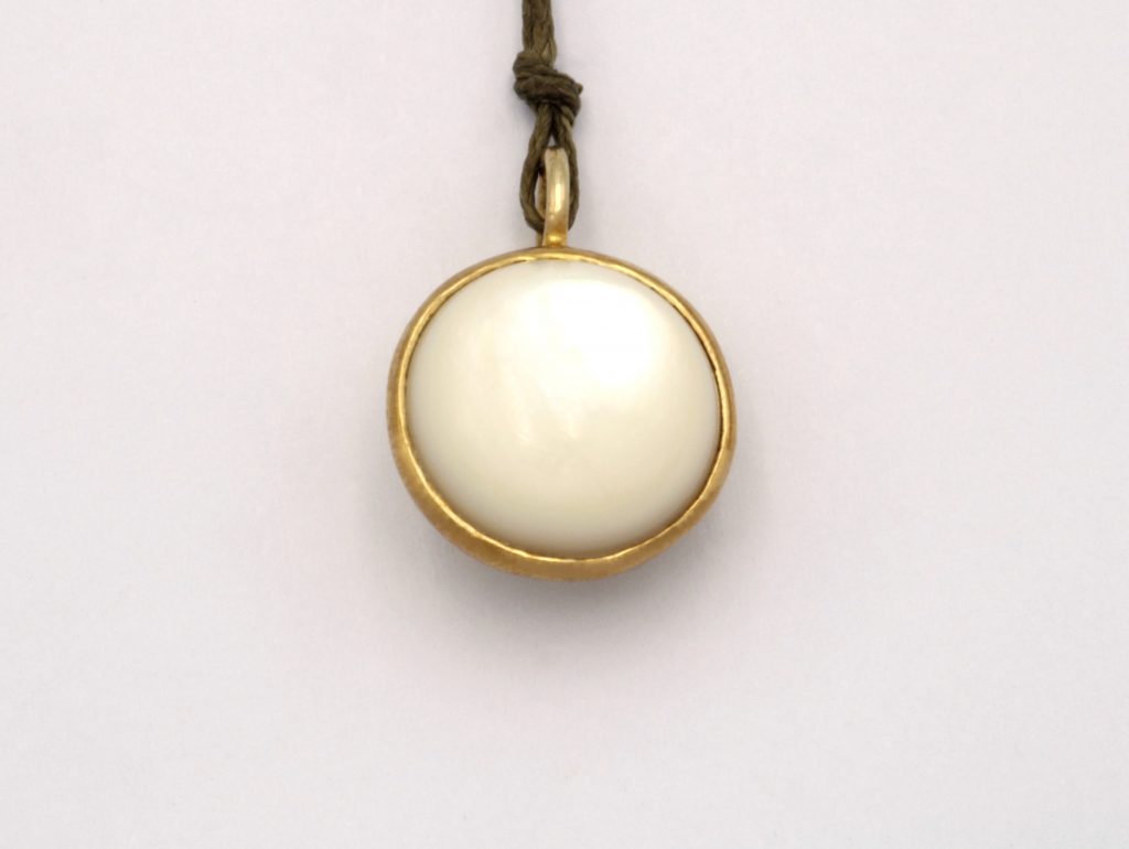 “ I” Pendant silver, yellow, mother of pearl