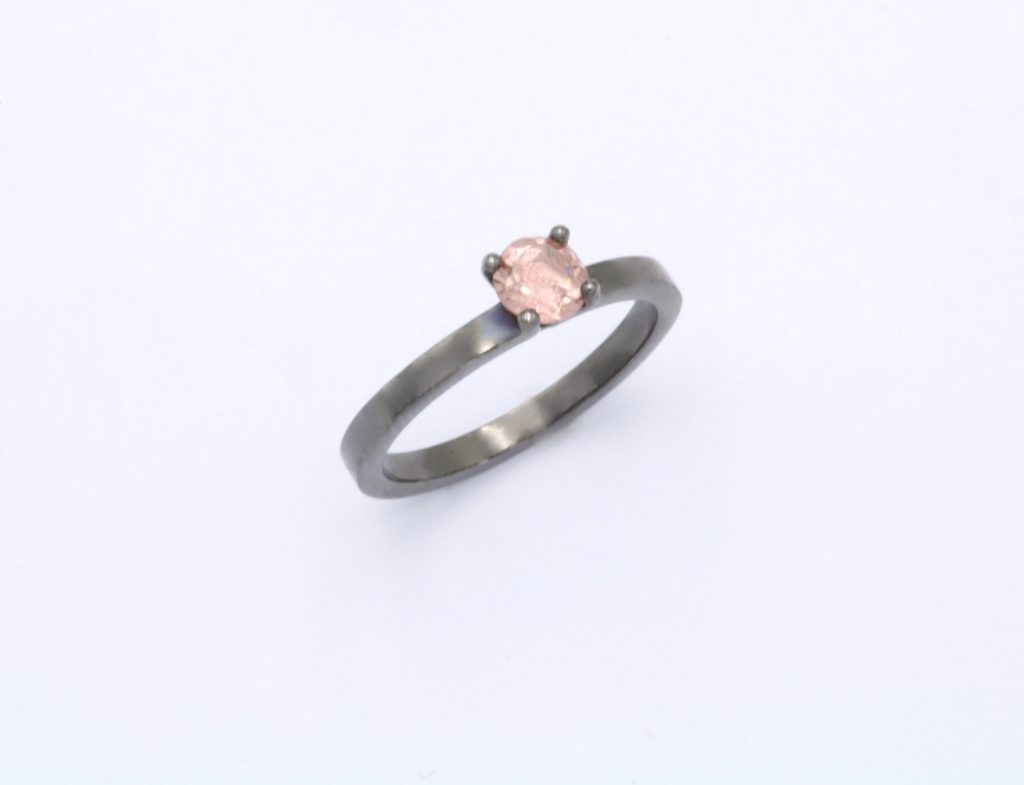 “Solitaire” Ring, silver black tourmaline