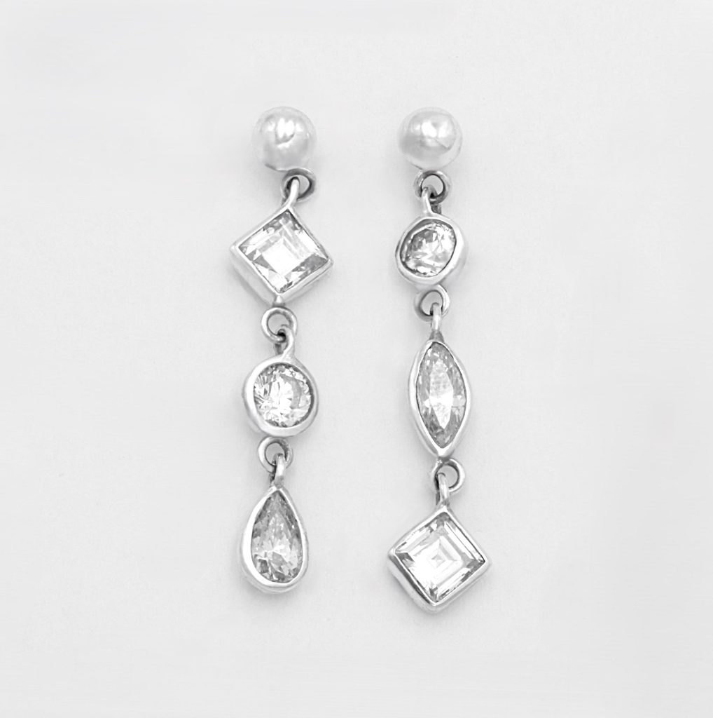 “Glam rock” Σκουλαρίκια ασημένια με cubic zirconium