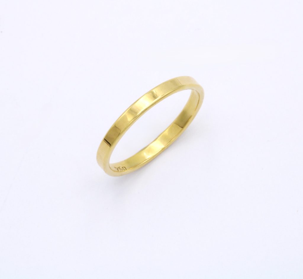 “Minimal square” Ring, gold